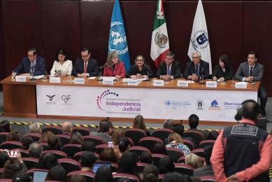 Mesa de diálogo. Independencia Judicial. Desafíos compartidos en la dinámica internacional contemporánea